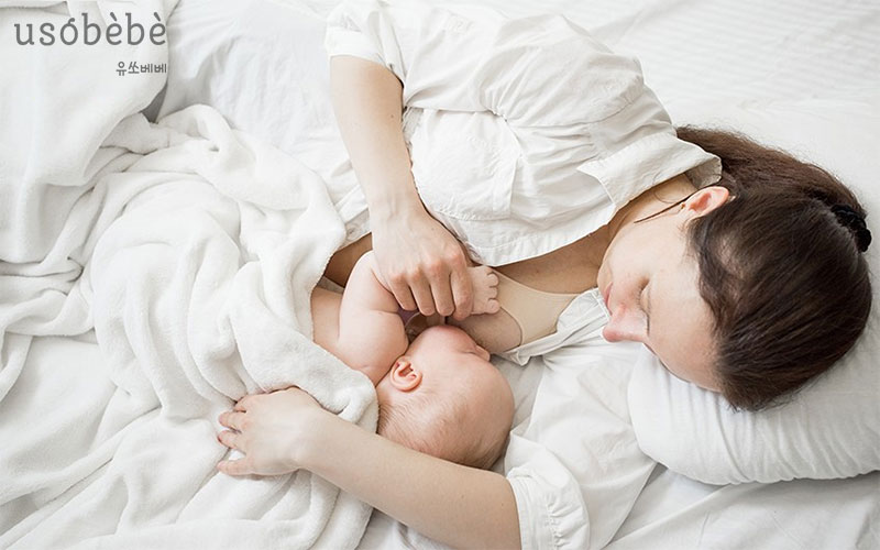 Tư thế cho con bú đúng cách sau sinh mổ